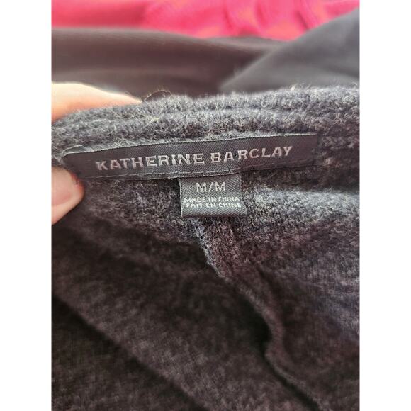 Katherine Barclay Grey 100% Wool Ruffled Collar Wrap Around Cardigan Medium M‎ - Picture 3 of 7